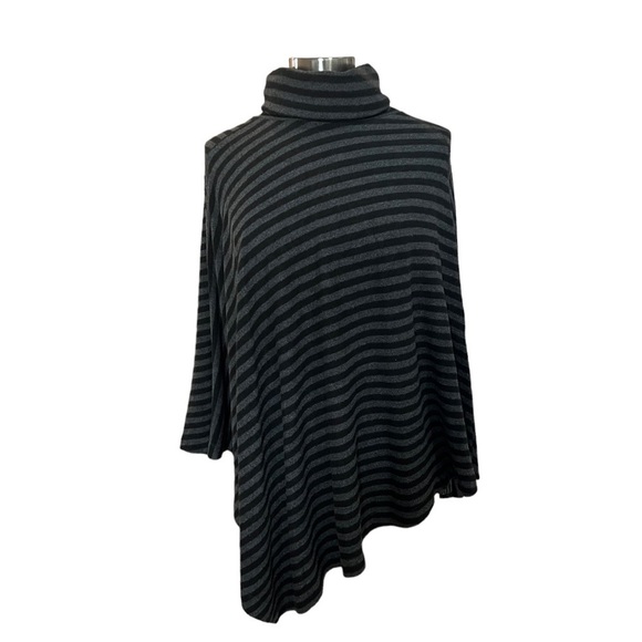 Soft Surroundings Presley Poncho Grey Black Stripes Asymmetrical One Size - Picture 2 of 6